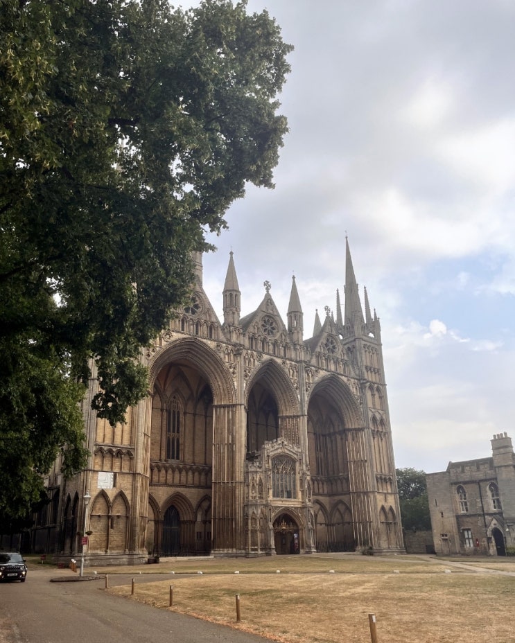  Bad weather but a great Cathedral