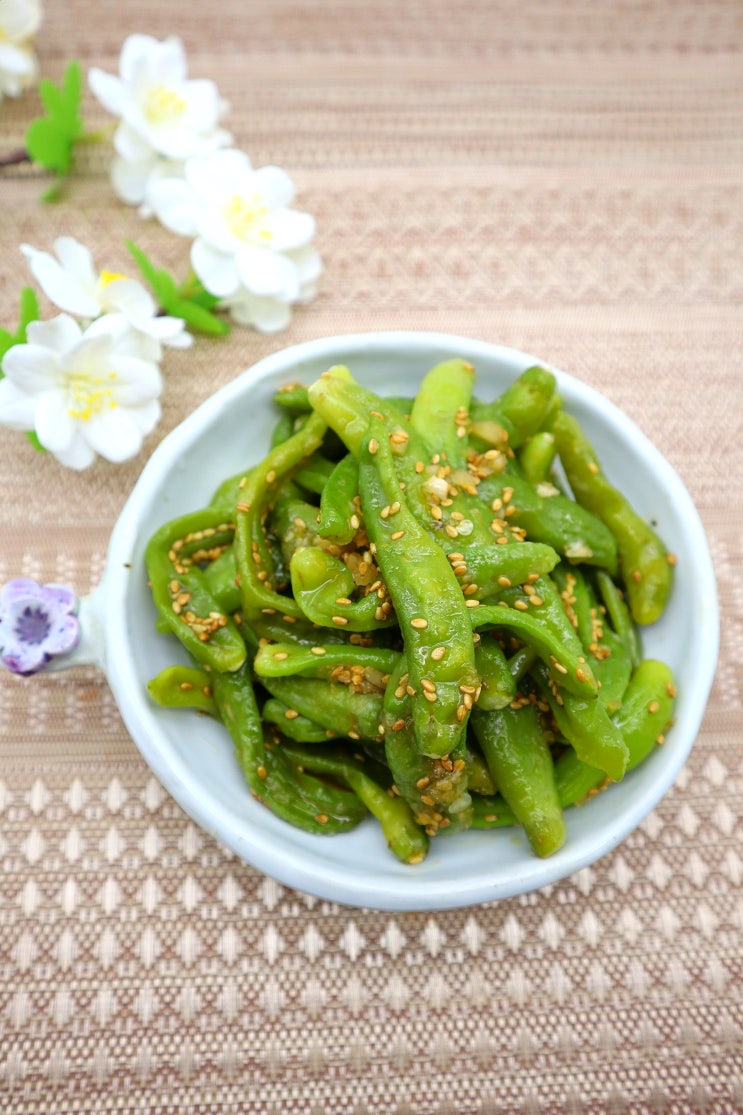  더운 여름 입맛 살려줄 저녁 반찬  꽈리고추무침 꽈리고추찜(상세 레시피)