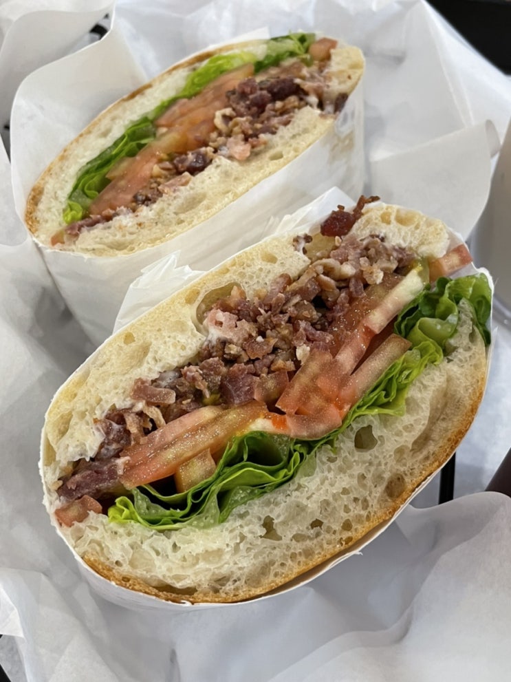  경복궁역 서촌: 수제 포카치아로 만드는 샌드위치 맛집 - 델리노쉬 