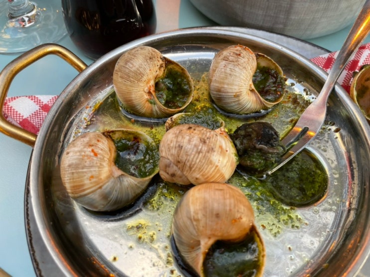 [파리 맛집] 개선문 근처에서 먹은 달팽이요리, Le Sens Unique (샹젤리제 거리 구경)