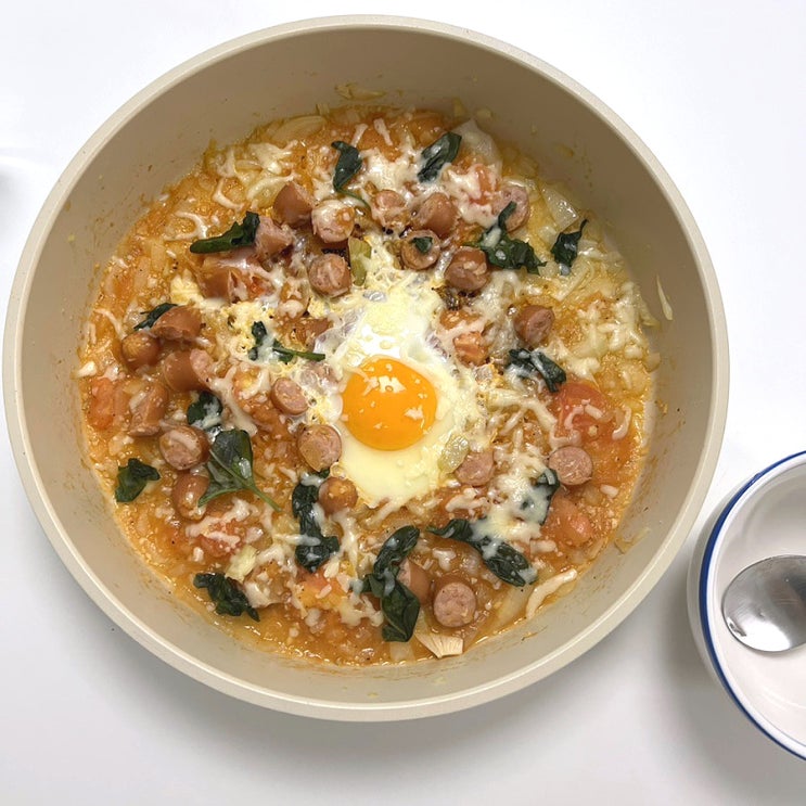  바질 토마토 요리, 내 마음대로 에그인헬 만들기