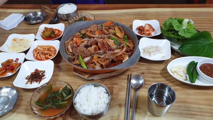  통영 항남동 '미소식당' - 로컬의 맛을 느낄 수 있는 곳!