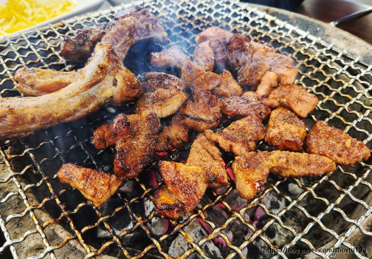 [수원 갈비 맛집] 백년식당 서서갈비 수원본점, 우만동 돼지갈비 추천