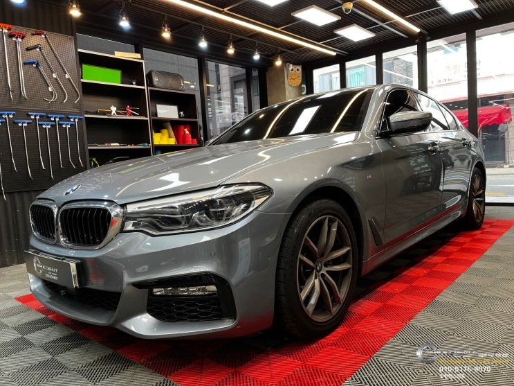  BMW 찢어지고 구멍난 범퍼 복원이 가능한 경우.