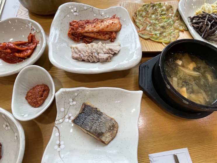  벽오동: 나주 산림자원연구소 근처 푸짐한 보리밥