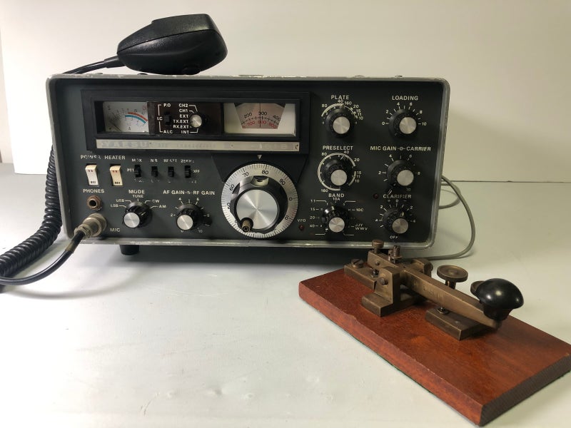 RigPix Database - Yaesu - FT-101B