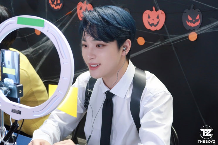  주학년 영상통화 팬싸인회 사진