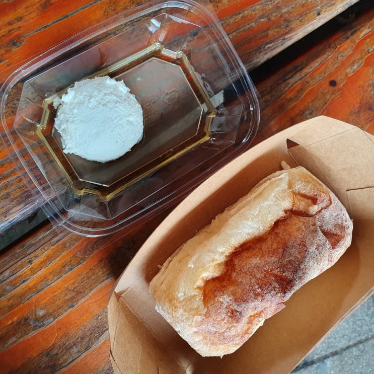  홍대 모센즈스위트 카이막 달달우유맛 (대기있음)