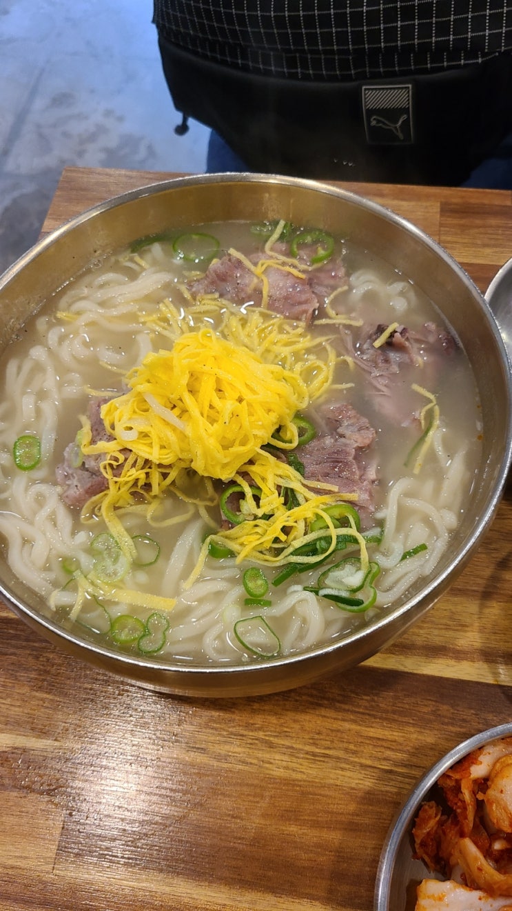  파주 뼈 칼국수(교하제면소)