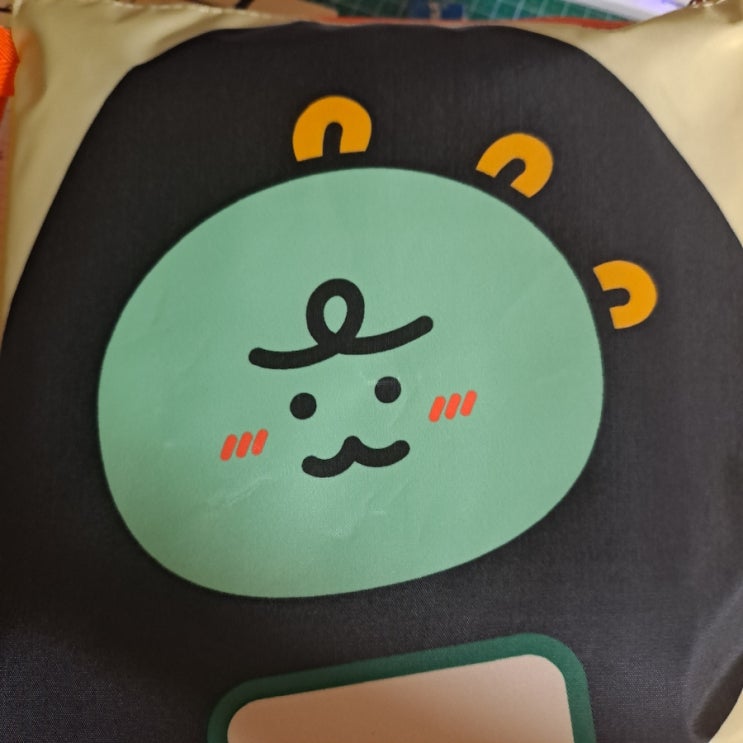  카카오뱅크 저금통 with 세븐일레븐 죠르디피크닉매트 get!