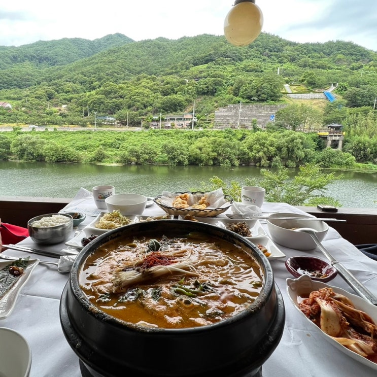  곡성 할머니 댁에 결혼 인사드리기 (곡성 압록참게 은어거리, 곡성 통나무집, 압록강, 곡성기차마을 카페 01dora)