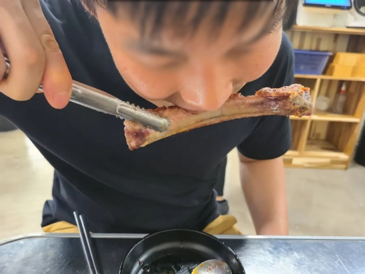  풍미 넘치는 제주산 숙성고기!서귀포 "육도담"