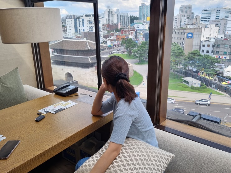 JW메리어트 동대문 스카이뷰 킹룸 / 이그제큐티브 라운지 / 수영장 /  조식 후기
