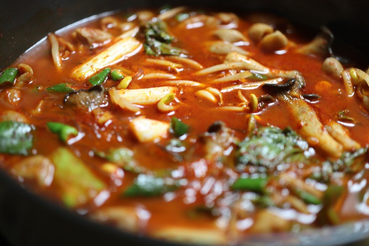  돼지곱창전맛집 / 영자네곱창 곱창전골밀키트