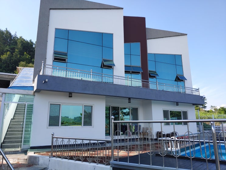 경상남도 남해여행 (모든 객실이 복층이며 아미가식당을 함께 운영중인 남해아미고펜션) 경상남도 남해여행 (모든 객실이 복층이며 아미가식당을 함께 운영중인 남해아미고펜션)