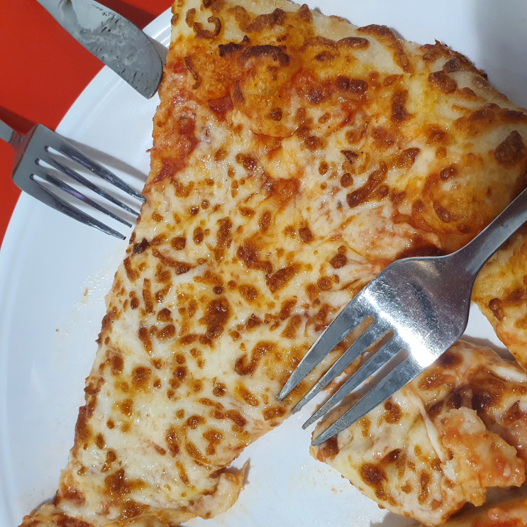  코스트코 치즈피자 가격 저렴하고 맛있네요