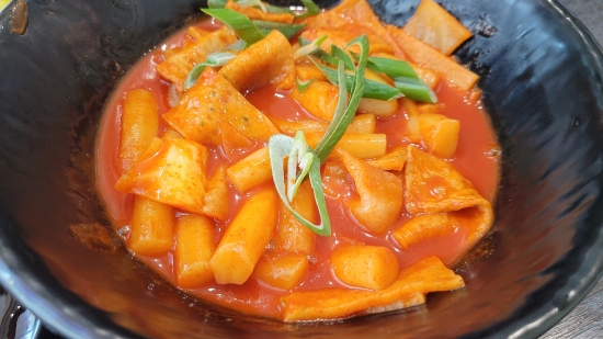  포이사거리 정떡볶이 떡튀순의 꿀조합이란~~