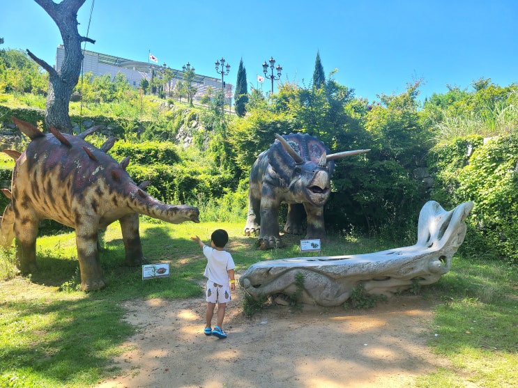 태안 아이와 가볼만한곳 공룡 가득한 안면도 쥬라기박물관