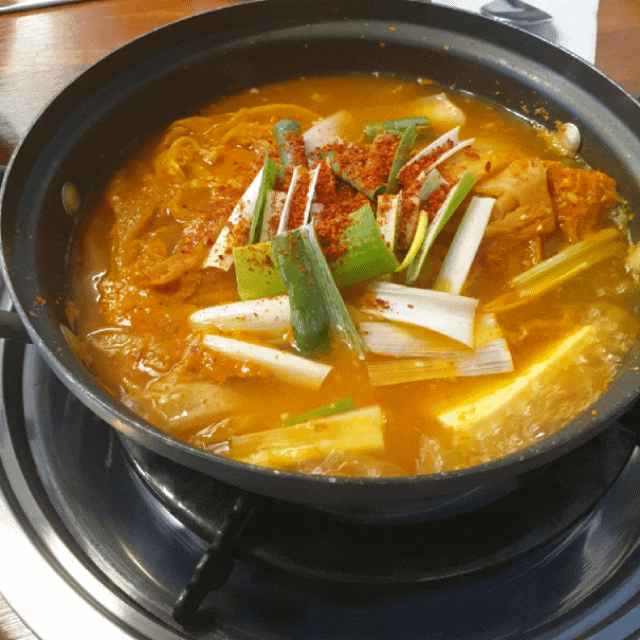  봉림동 밥집 추천-!! 든든한 한끼  김치찌개백반 맛집<김치부자>