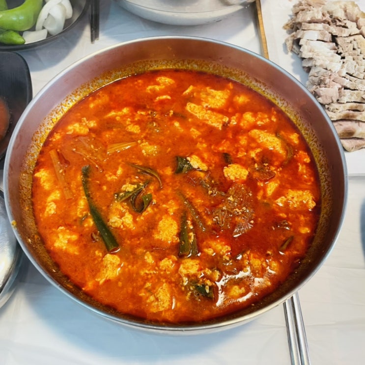 [울진 후포 맛집/고래불해수욕장 근처 맛집] 얼큰한 육개장과 삼겹 수육이 맛있는 "후포 육반장"