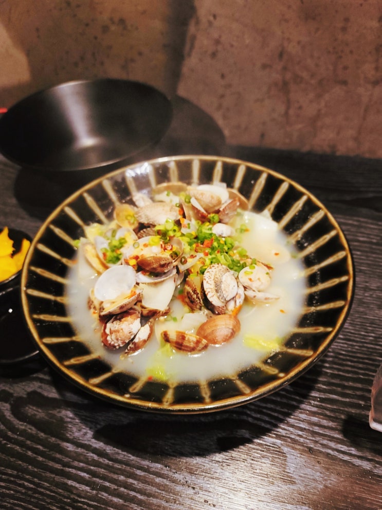  [안주공방 까치산역점] 바지락 술찜을 꼭 주문해야 하는 이자카야 (feat.크림 파스타) - 내돈내산