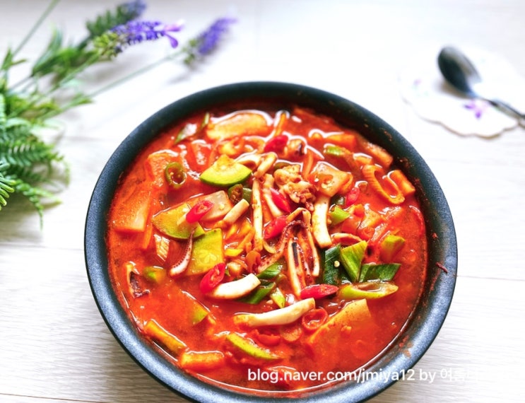 백종원 오징어찌개 만드는 법  얼큰한 국물요리 오징어 고추장찌개 끓이기