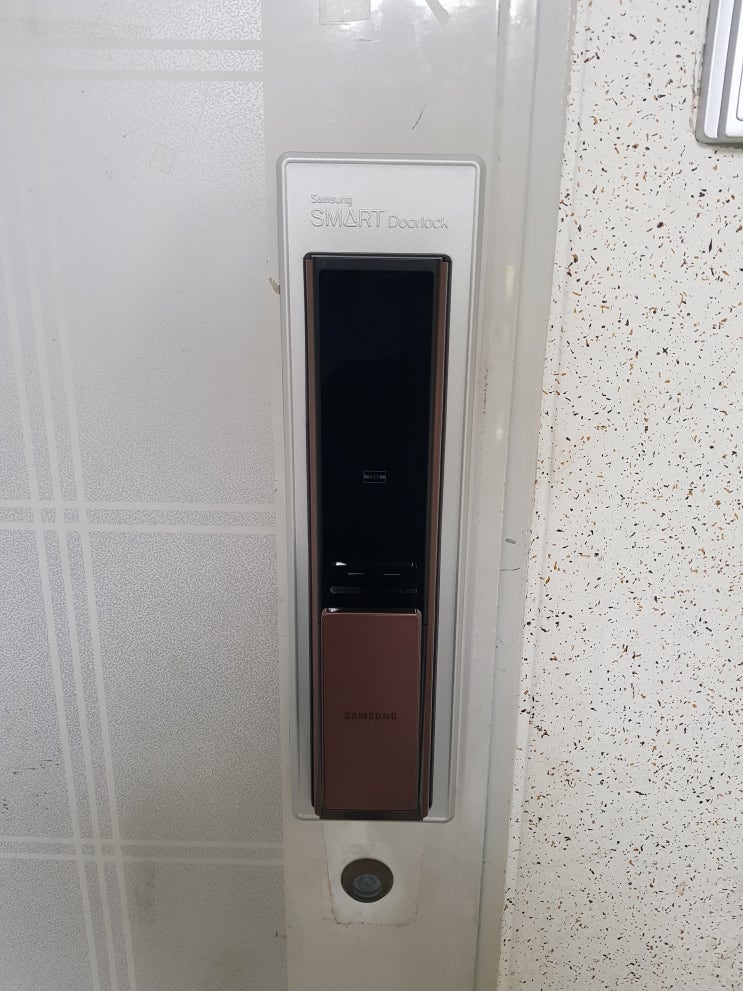  [일산열쇠/일산번호키]고양 일산동구 마두동 정발마을건영2단지 현관 디지털 삼성 도어락 SHP-DP751 번호키 설치 출장열쇠