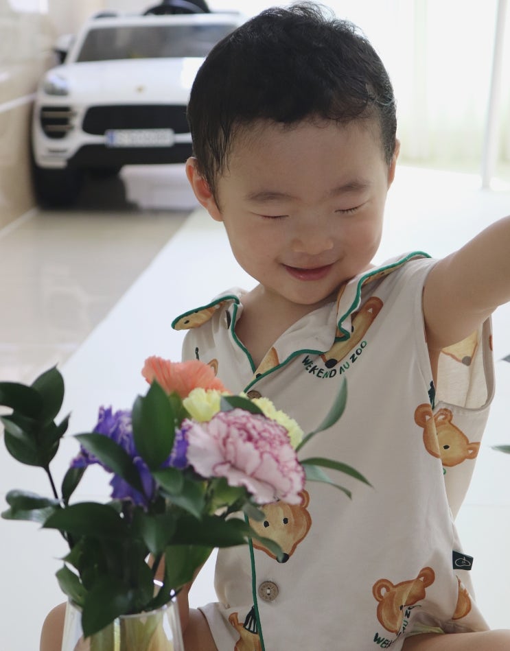  주간일기 챌린지 8월 1주차, 꽃으로 놀이하기 옷 만들기