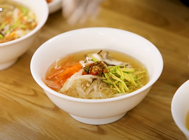  백종원멸치국수만드는법 시원한 육수~ 멸치국수양념장레시피 잔치국수
