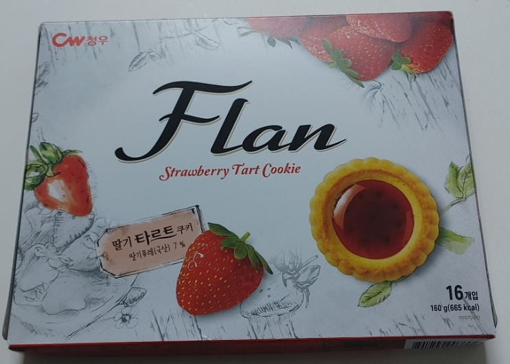 Cw Flan 청우식품 플랑 (딸기 타르트 쿠키)