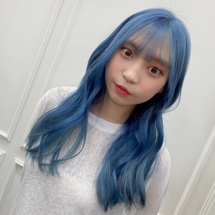  배곧미용실탈색페일블루염색