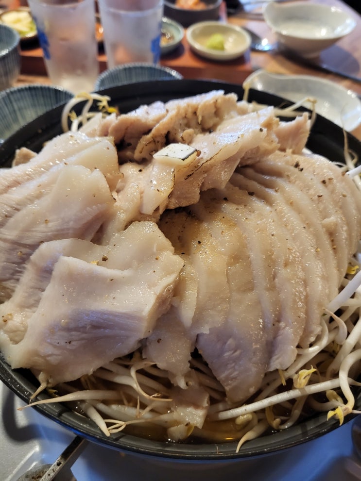  수원 율전동 봉수육 메뉴 수육나베가 맛있는 곳 :)