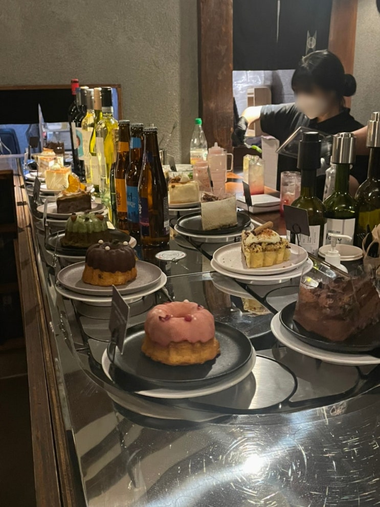  익선동 분위기 좋은 카페 맛집 느좋카페 낙원역 (내돈내산)