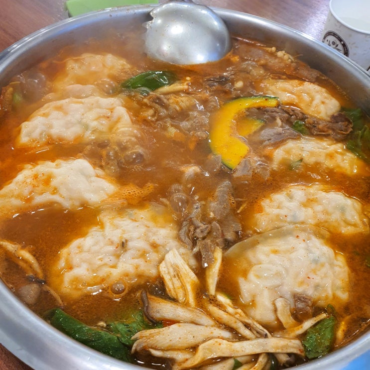  본만두, 국사봉 뜨끈한 만두전골 먹고 싶을 때_화정 만두전골