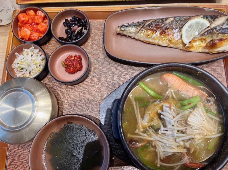  고등어구이도 해물탕도 넘 맛있었던 4살 아기와 여의도 더현대 순옥이네 고등어구이+해물탕
