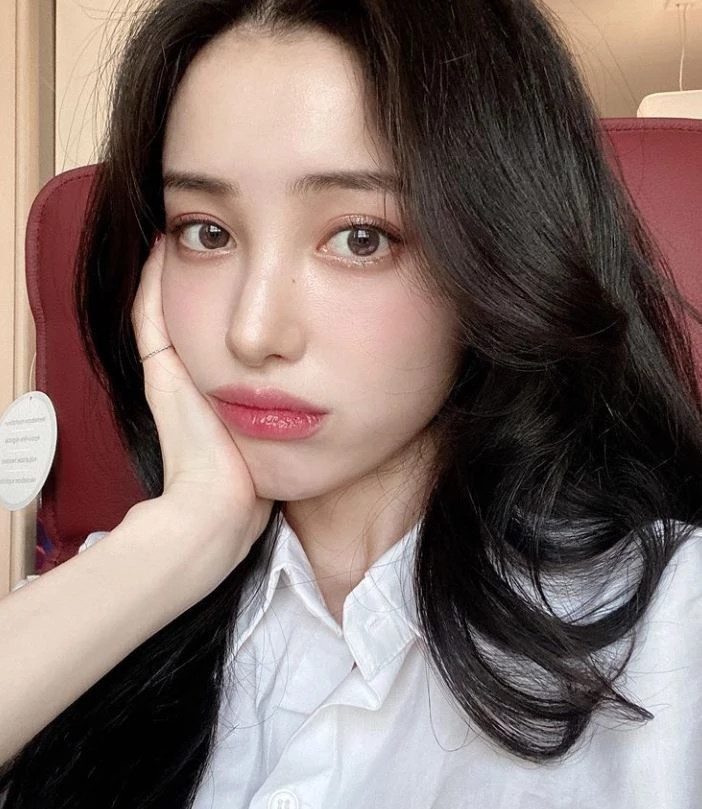 유튜버 유깻잎의 '생애 첫 비키니', 새 남친과 연애 중인데 준비된 비키니 라인 인증 유튜버 유깻잎의 '생애 첫 비키니', 새 남친과 연애 중인데 준비된 비키니 라인 인증