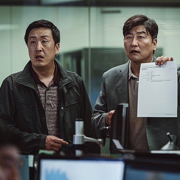  영화 비상선언, 누적 관객수 35만명 대 출발…쿠키 영상은?!