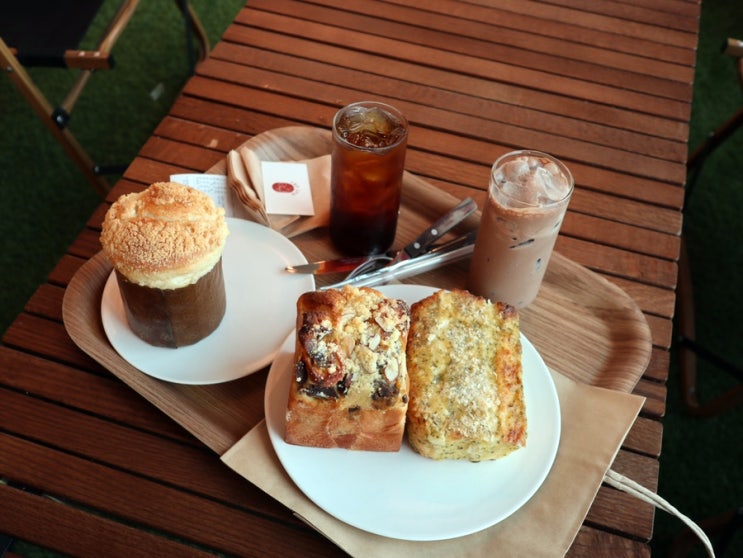  구읍뱃터카페 영종도 뷰맛집 평상인제빵소 킹정