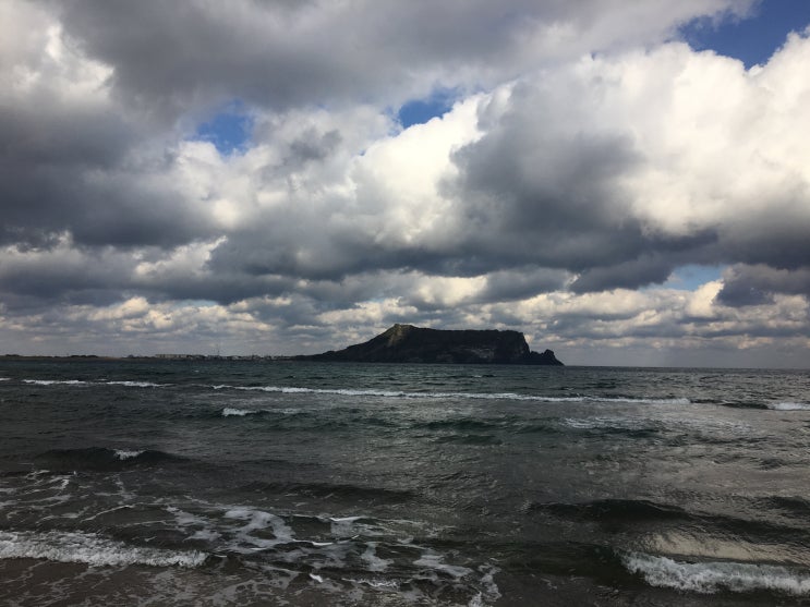  제주도 성산일출봉 풍경(feat. 바람이 몹시 불던 날)