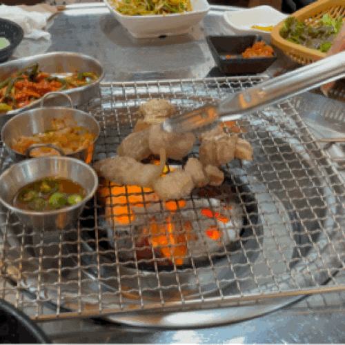  꽃돼지 연탄구이 불향 제대로인 마산 산호동 삼겹살 맛집
