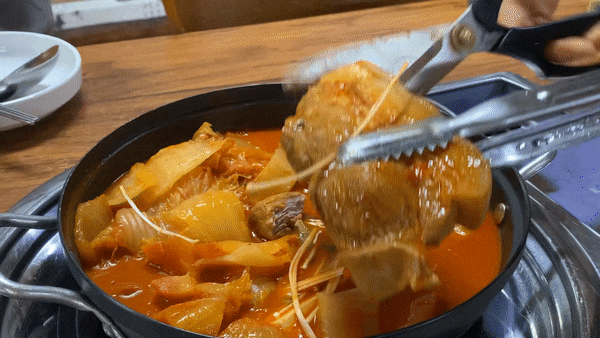  [블챌 기록 #9] 춘천 닭갈비 말고 새로운 메뉴?! <초가뭉텅찌개> 노사연 추천 맛집!