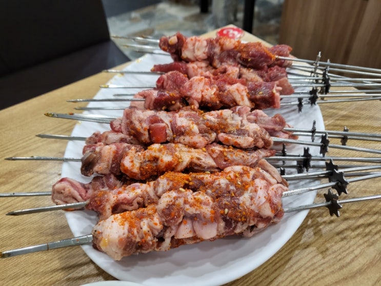  신도림역맛집 신풍양꼬치에서만 나오는 특별한 서비스 2가지는?
