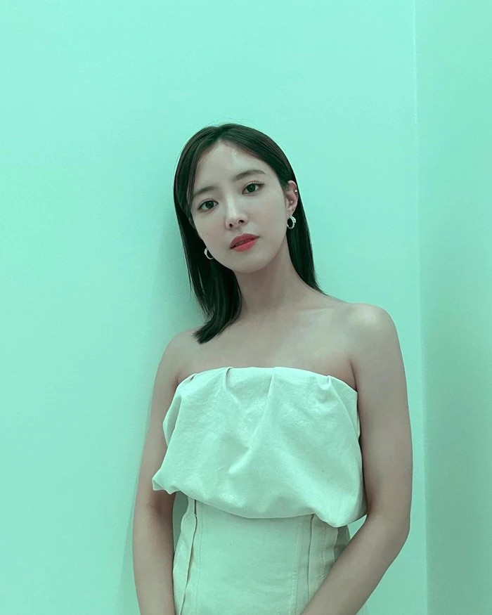 배우 이세영, 스쿼트 운동 1000개씩 하다가 바지가 안 들어가서 지금은 그만둬 "옷태까지 바꿔" 배우 이세영, 스쿼트 운동 1000개씩 하다가 바지가 안 들어가서 지금은 그만둬 "옷태까지 바꿔"