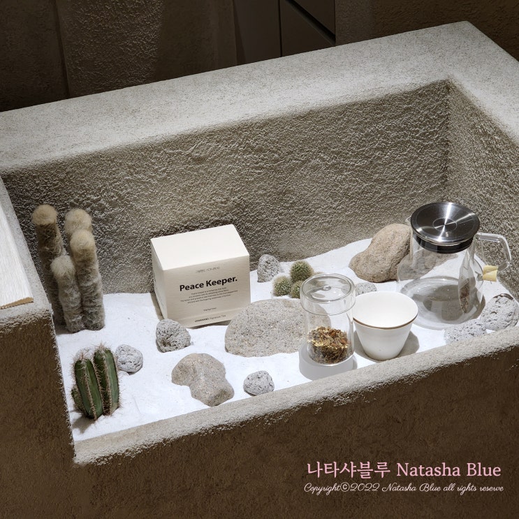  그랑핸드(GRANHAND) 마포, 서사(書史)가 있는 향기를 파는 곳