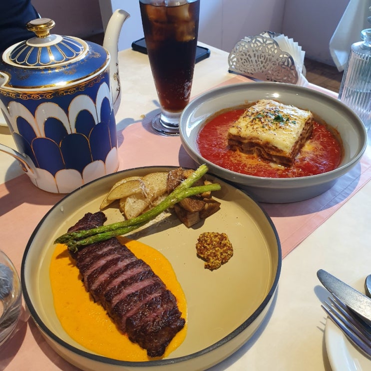  대구반월당맛집 커플데이트추천 스테이크 라자냐맛집 페어링테이블