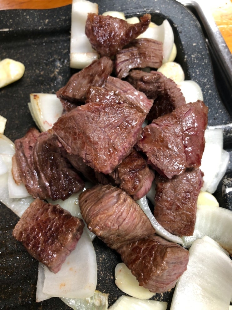  선학동 맛집 21세기홍성한우식당 노포감성 소고기 삼겹살 찐맛