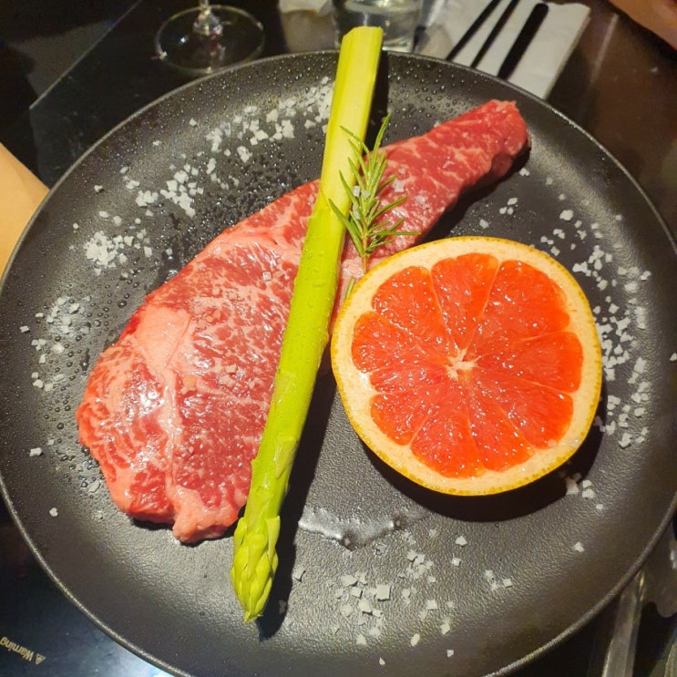 이태원 맛집 한우 오마카세 (일명 우마카세) '한우물' 다녀온 후기