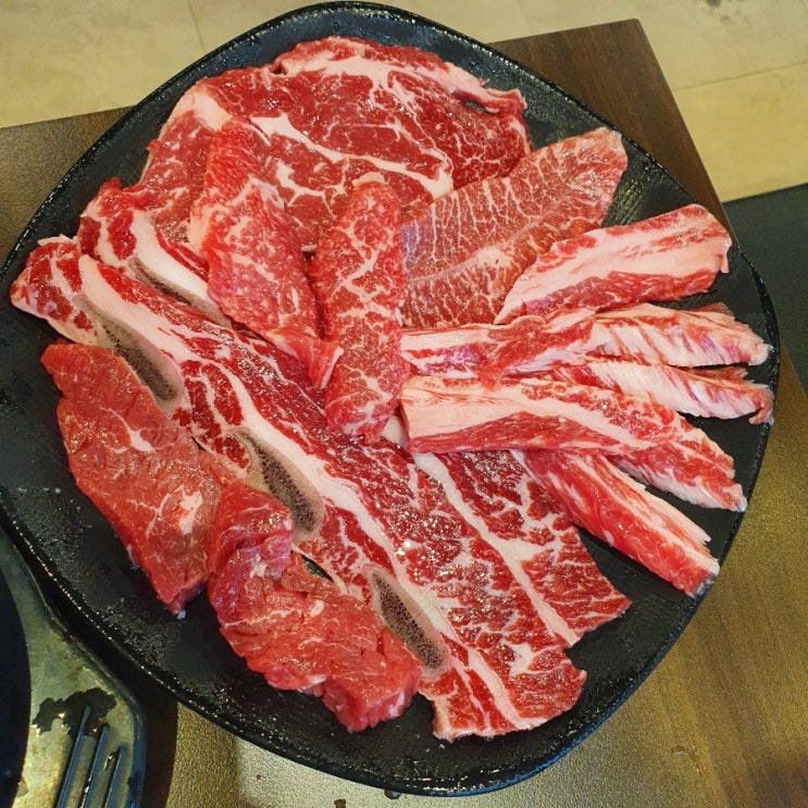  금릉 소고기 웃소234 금촌