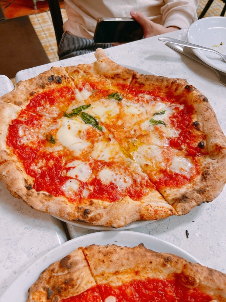 도쿄 맛집 3년 연속 피자 대회 우승 pizzeria da ISA