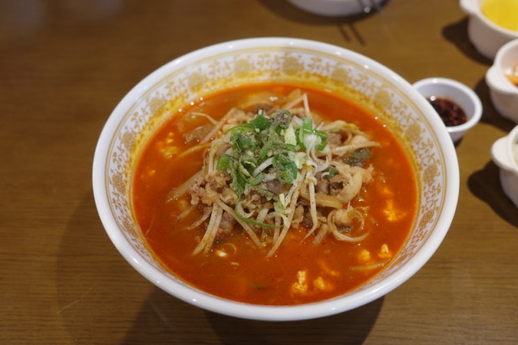  강릉에서 먹는 차돌 순두부짬뽕 : 하월당